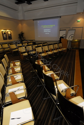 sanofi aventis hotel pullman